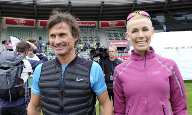 SPORTY PAR: Petter og Gunhild Stordalen fotografert under Holmenkollstafetten 2015. Foto: NTB Scanpix SPORTY PAR: Petter og Gunhild Stordalen fotografert under Holmenkollstafetten 2015. Foto: NTB Scanpix